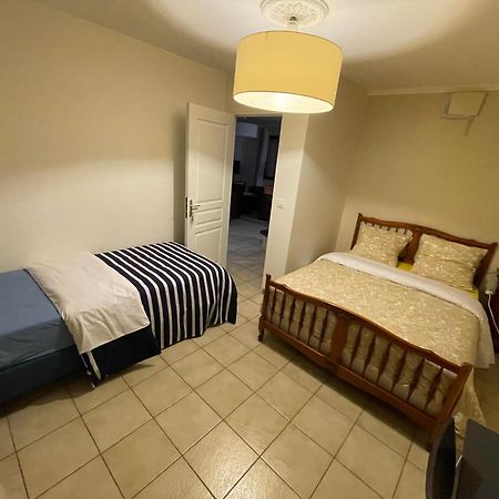 Appartamento Dynamique Et Splendide Bourgoin-Jallieu Esterno foto